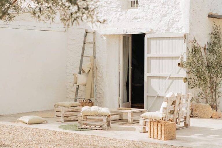 c-mo-decorar-la-terraza-de-un-tico-act-vitas-inversi-n-inmobiliaria